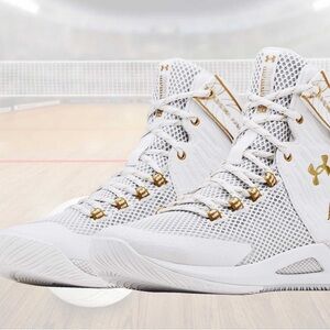Under Armour White/Gold HOVR Highlight Ace Womens White Volleyball Shoes- SIZE 7
